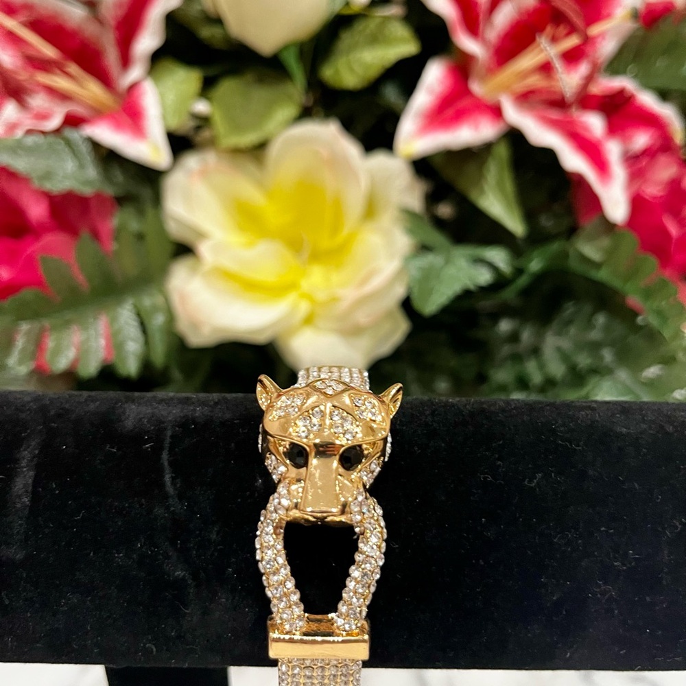 Natasha Leopard Bracelet Gold with Rhinestones